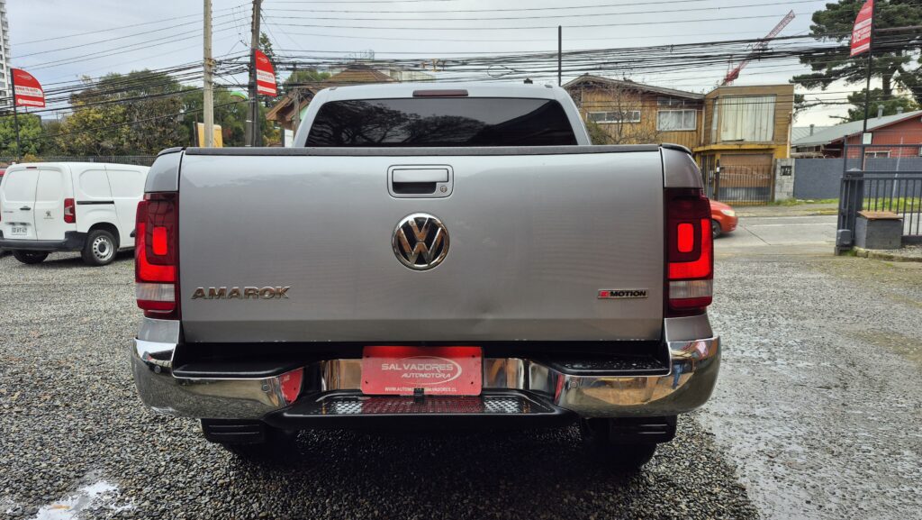 Volkswagen Volkwagen Amarok Highline 4X4 Aut — foto 4 de 17