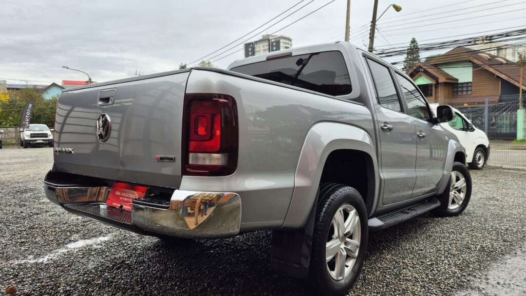 Volkswagen Volkwagen Amarok Highline 4X4 Aut — foto 5 de 17