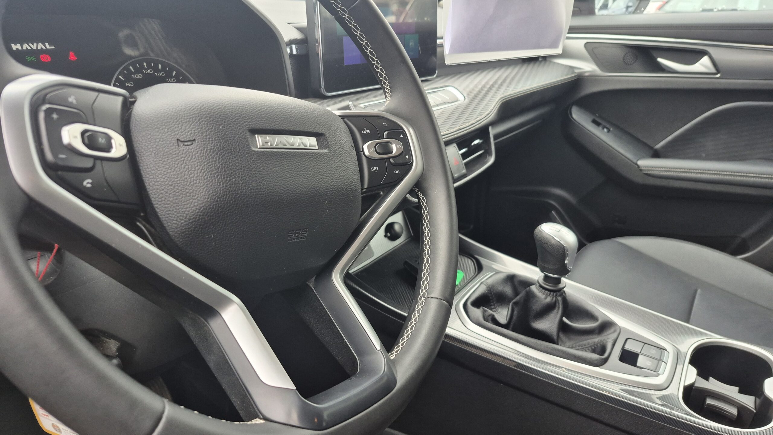 Haval Jolion 1.5 Elite — foto 7 de 16