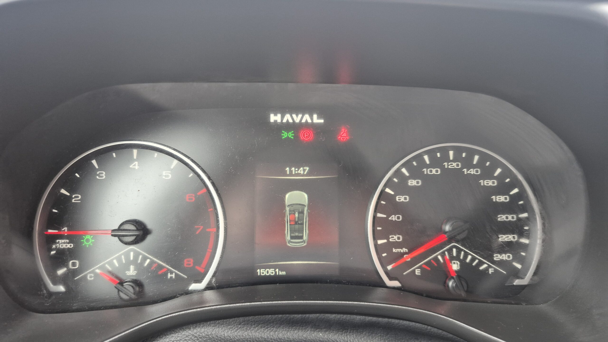 Haval Jolion 1.5 Elite — foto 9 de 16