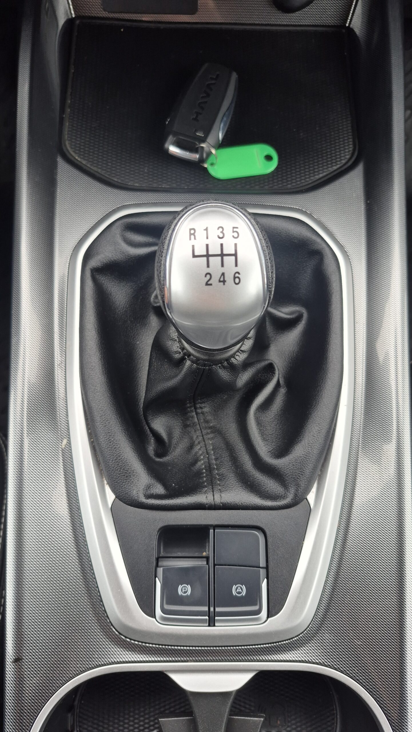 Haval Jolion 1.5 Elite — foto 11 de 16