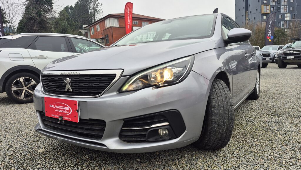 Peugeot 308 1.5Hdi