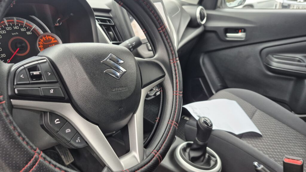 Suzuki Celerio 1.0 Mt Ac — foto 7 de 17