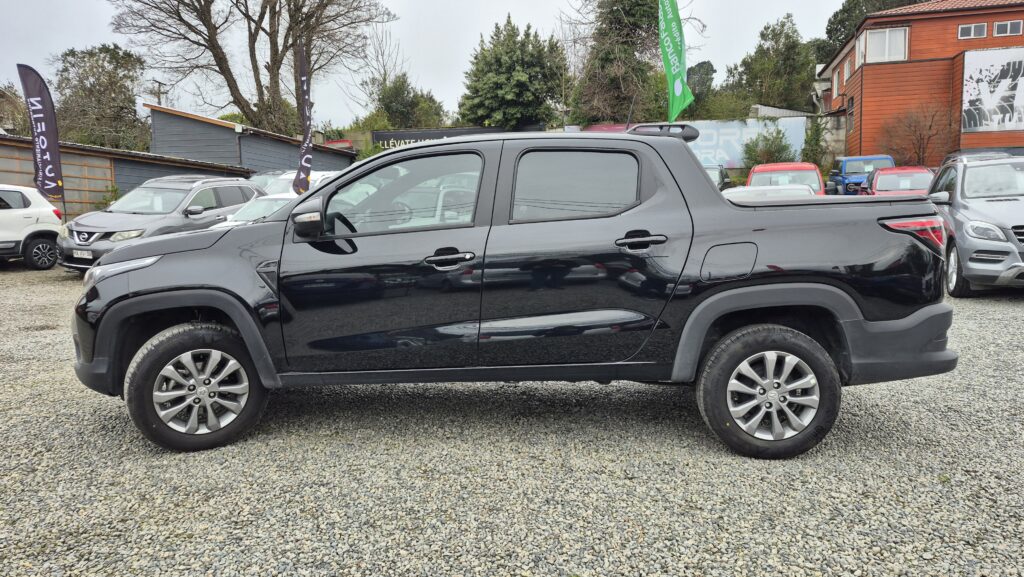 RAM 700 1.3 Bighorn — foto 2 de 17