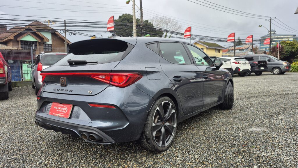 Cupra Leon 2.0 Aut — foto 5 de 16