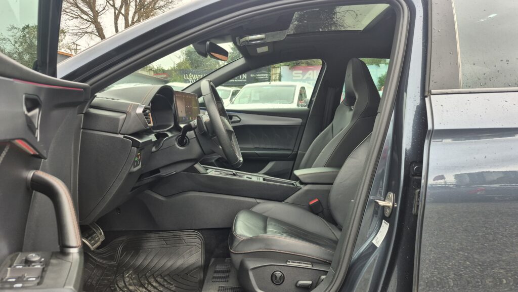 Cupra Leon 2.0 Aut — foto 8 de 16