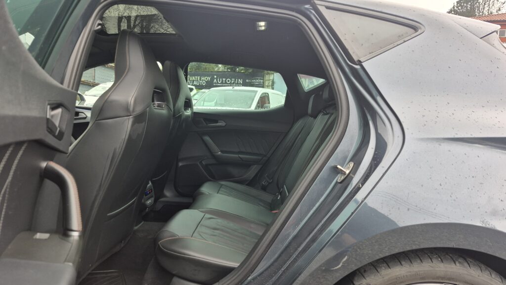 Cupra Leon 2.0 Aut — foto 13 de 16