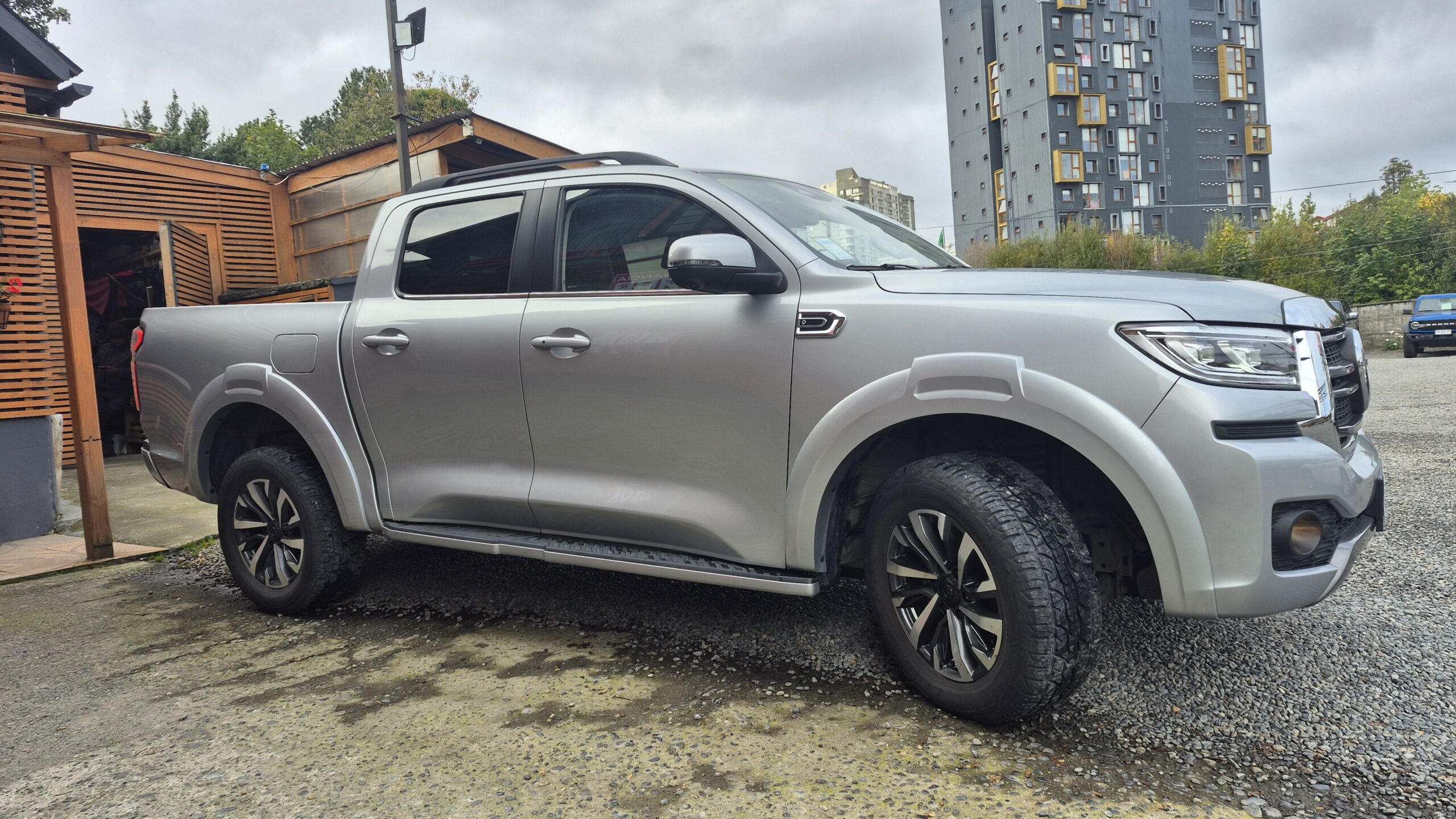 Great Wall Poer 2.4 At 4X4 Deluxe — foto 6 de 16