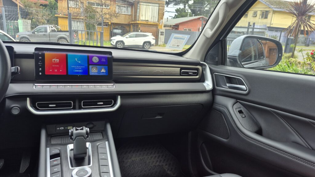 Great Wall Poer 2.4 Aut 4X4 Deluxe — foto 13 de 16