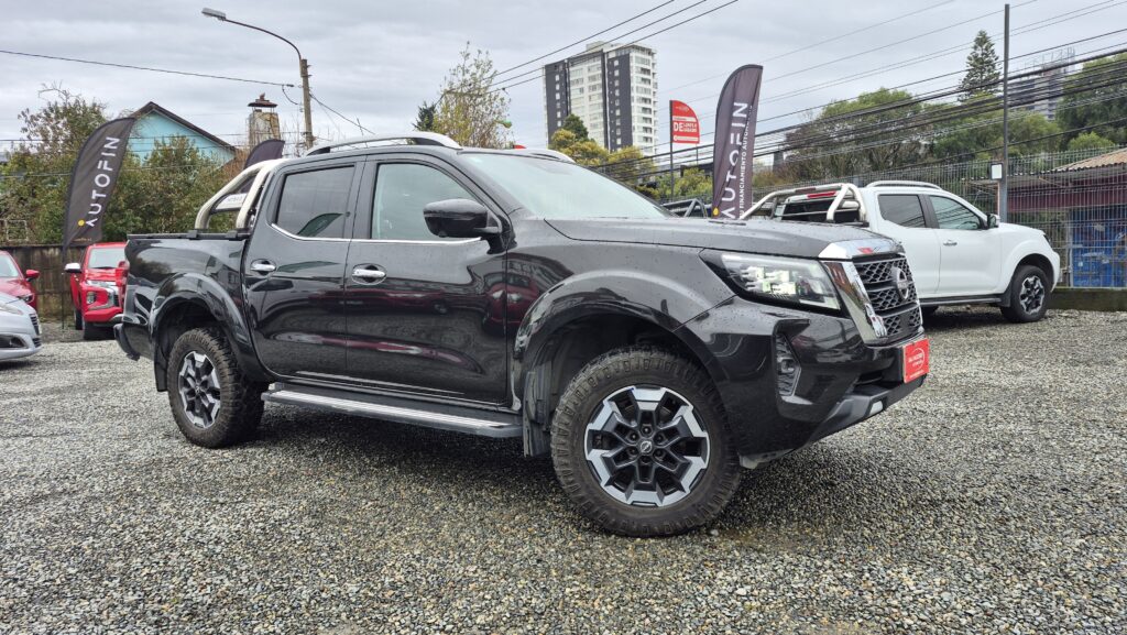 Nissan Navara 2.3 Platinum — foto 6 de 17