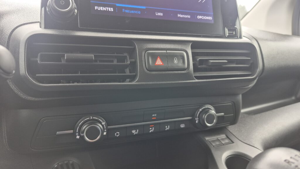 Peugeot Partner L1 Hdi — foto 11 de 15