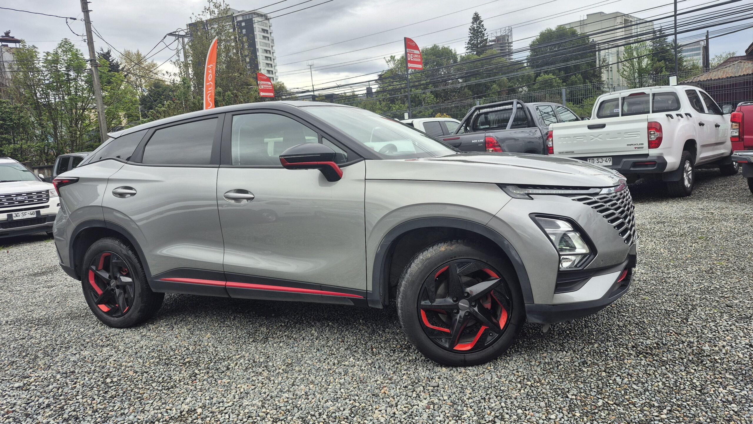 Omoda C5 — foto 6 de 15