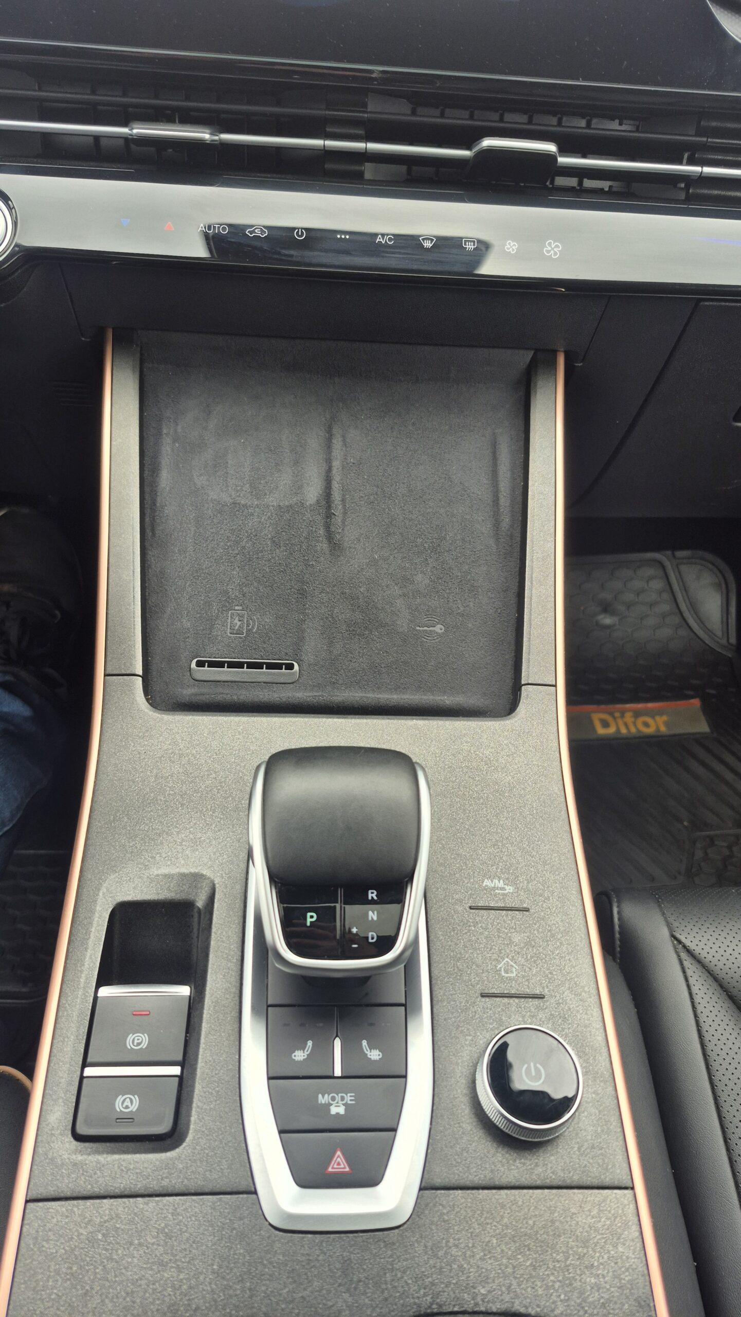 Omoda C5 — foto 11 de 15