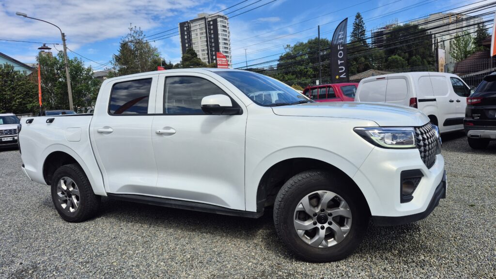 Great Wall Poer 2.0 4X2 Deluxe — foto 6 de 17