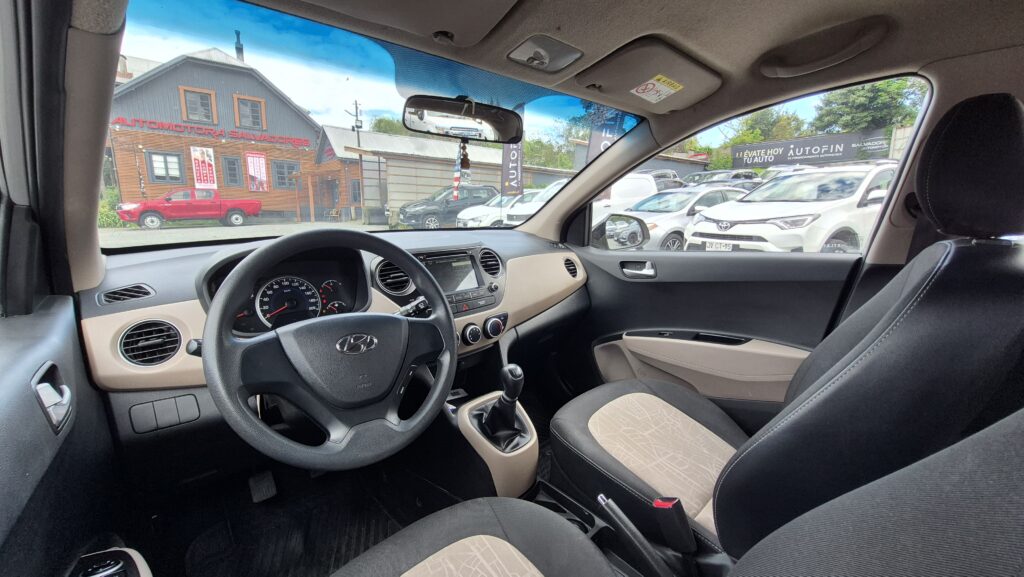 Hyundai Grand I10 — foto 17 de 17