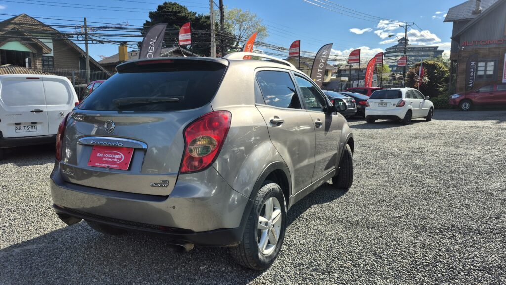 SsangYong Korando — foto 5 de 17