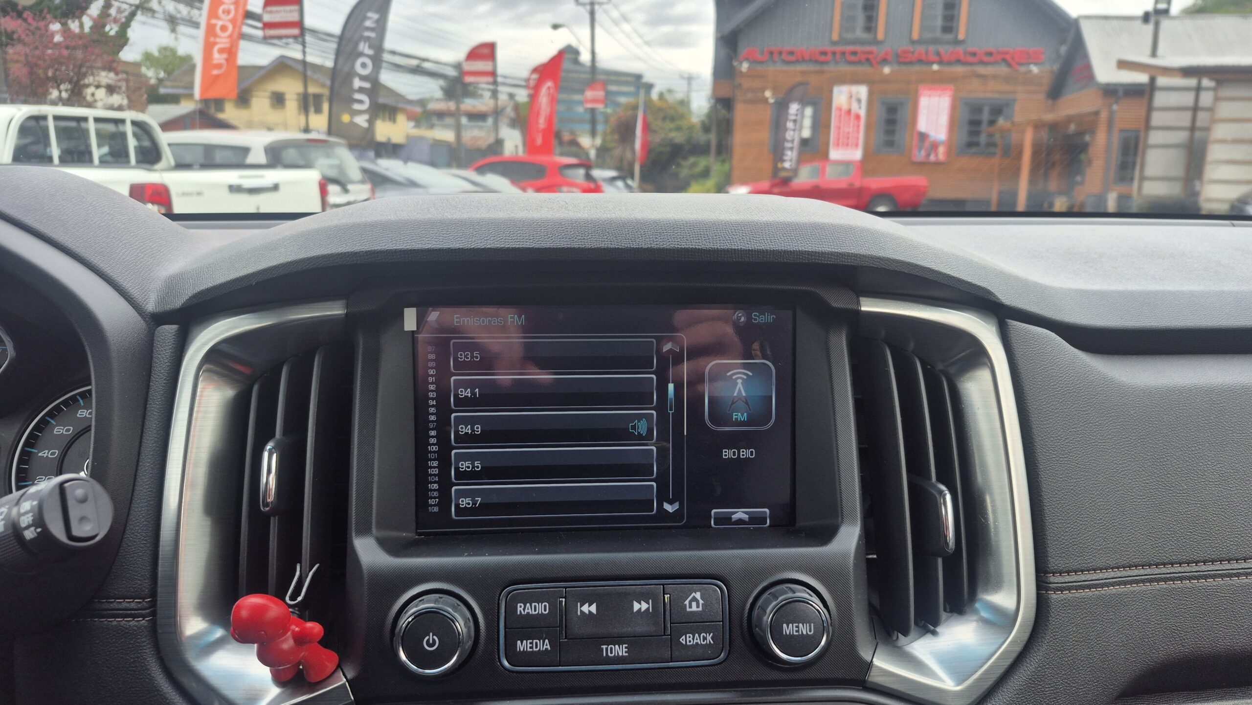 Chevrolet Trailbalazer — foto 10 de 18